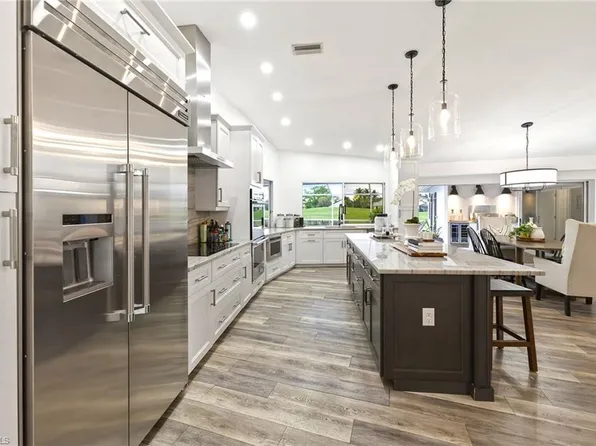 1918 Imperial Golf Course BLVD, NAPLES, FL 34110