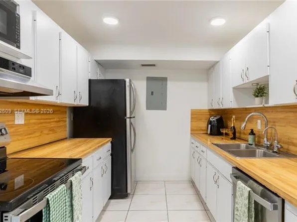 7933 West Dr #Cu-1025, Miami Beach, FL 33141