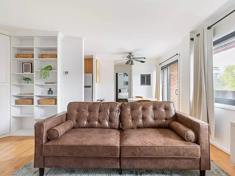 1511 S George Mason Dr #23 — Photo 2