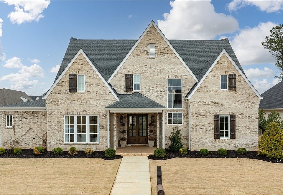 1st image of 5850 Carleton Park Cir