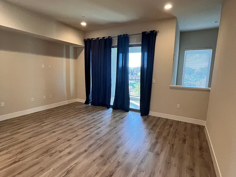 1709 Hazelnut Ln — Photo 70