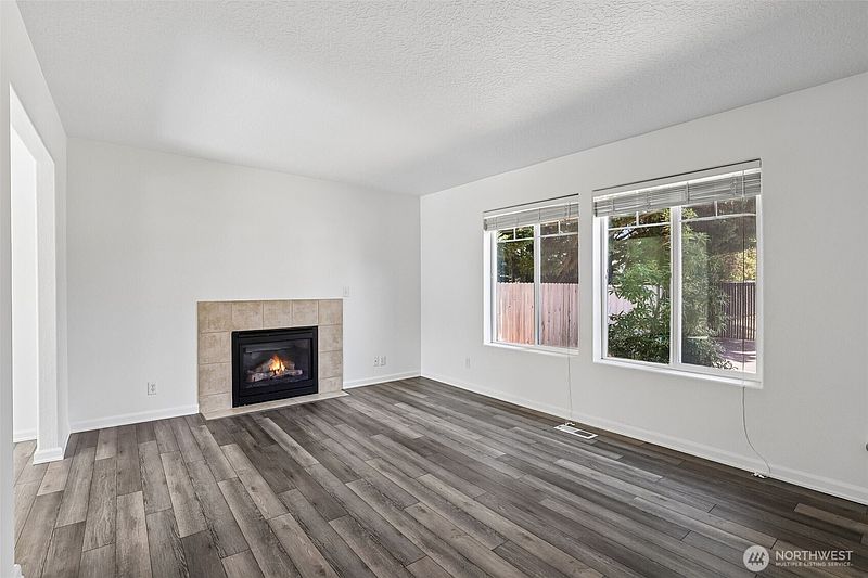 5th image of 315 NW 96th Street