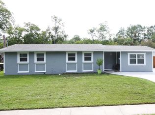 1713 Hawaii Dr E, Jacksonville, FL 32246