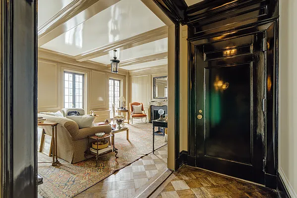 Sold by Compass | media 2