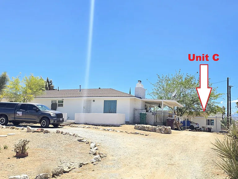 7616 Barberry Ave #C — Photo 9