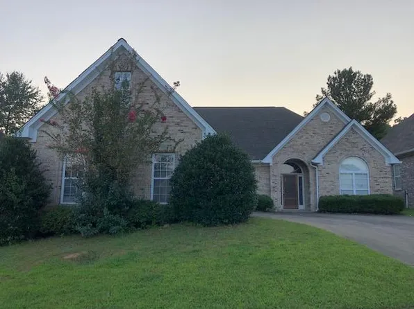5826 Sumpter Dr, Pinson, AL 35126