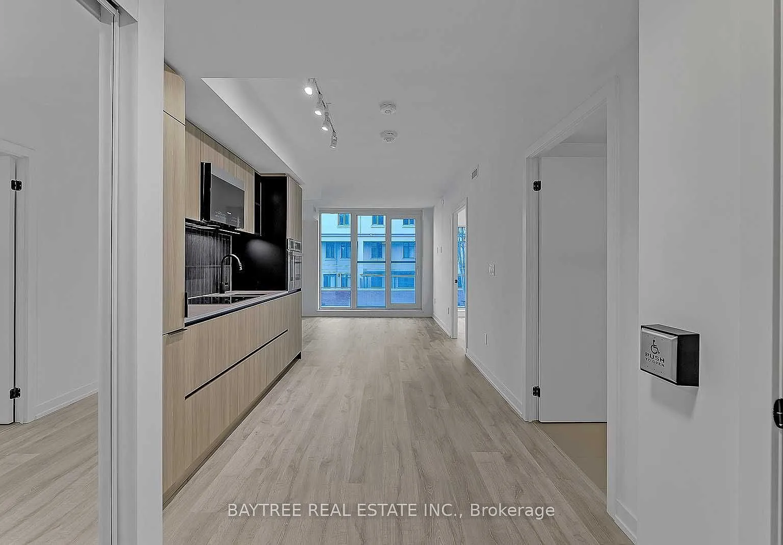 2 Augusta Ave — Photo 1