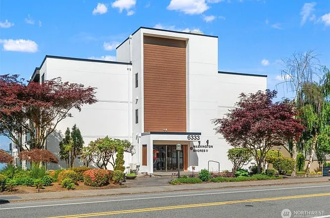 6333 Lake Washington Blvd NE #206 — Photo 6