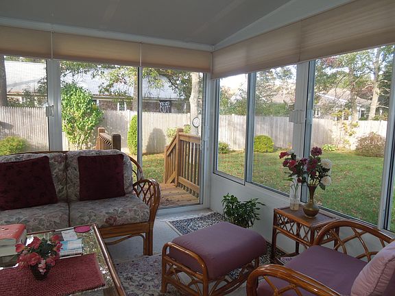 3rd image of 8 Wagtail Ln
