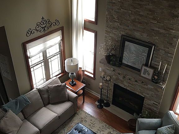 3rd image of 21027 S Lakewoods Ln