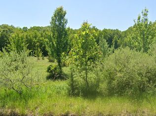 45022 Mountain Rd, Stroudsburg, PA 18360