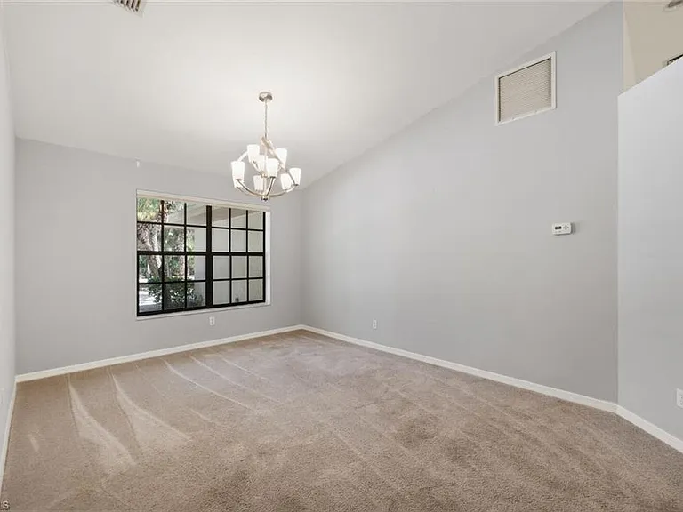 5356 Sycamore Dr — Photo 8