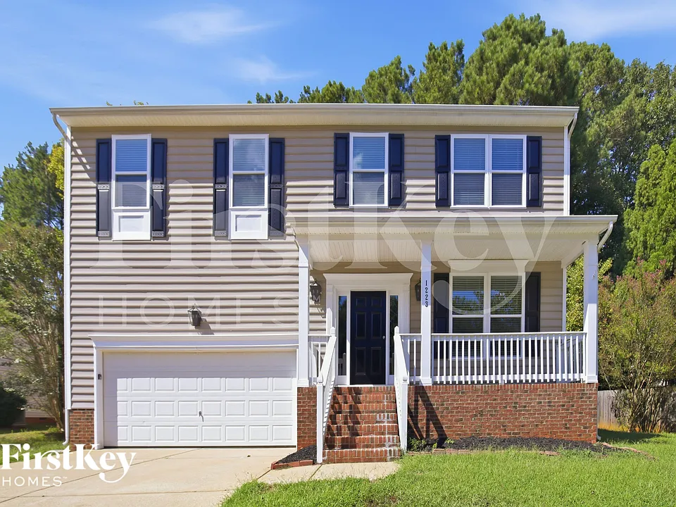 1223 Arbor Greene Dr