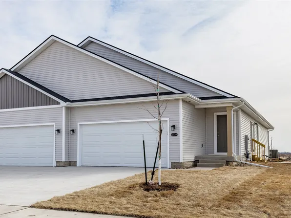 2729 13th St NE, Bondurant, IA 50035