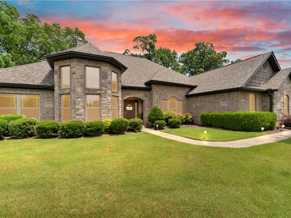 3503 NE Oaktrace Ave, Bentonville, AR 72712