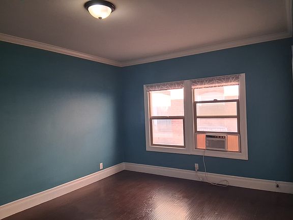2nd image of 806 S Westlake Ave APT 6