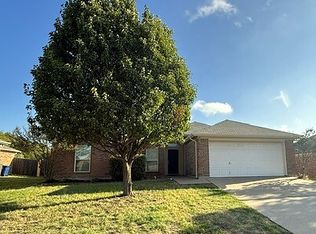 544 Marybeth Dr, Burleson, TX 76028