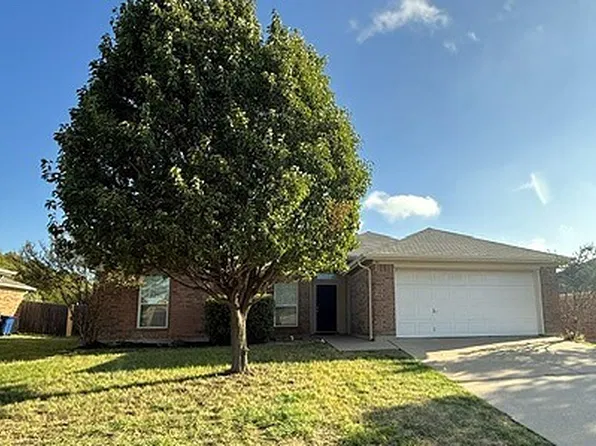 544 Marybeth Dr, Burleson, TX 76028
