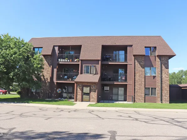 2635 Gateway Ave APT 4, Bismarck, ND 58503
