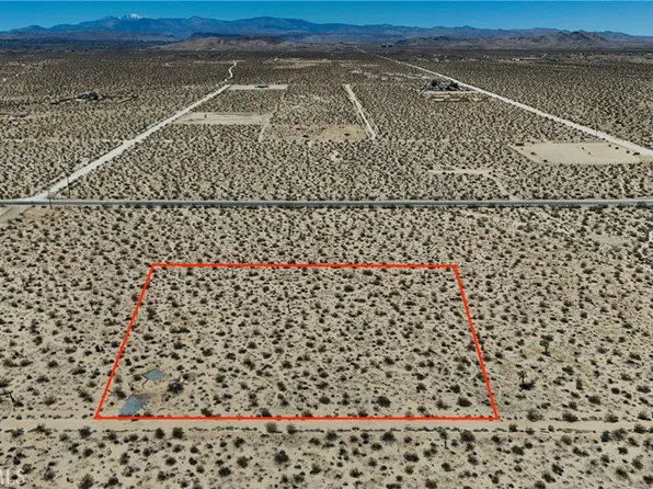 1820 Milky Way Ave, Joshua Tree, CA 92252