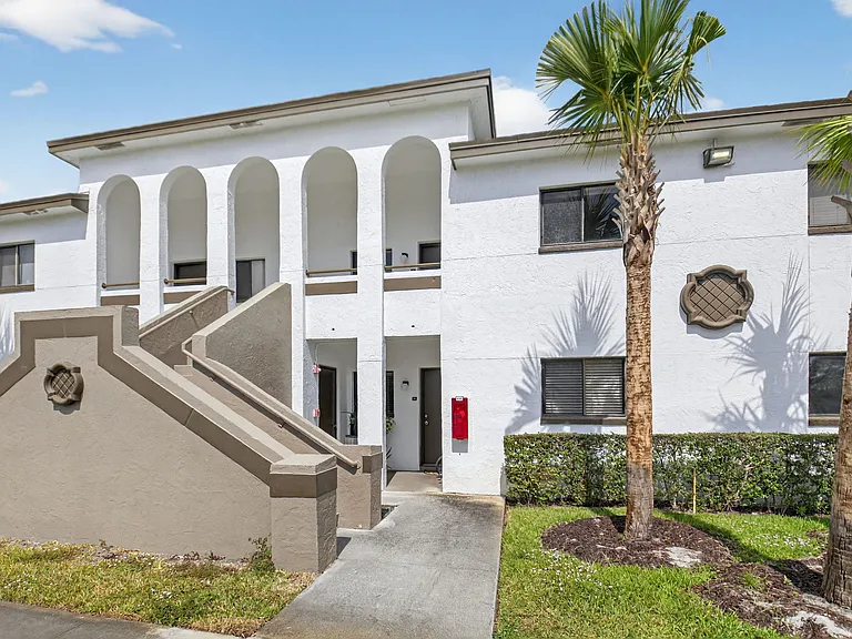 Boca Villas — Photo 70