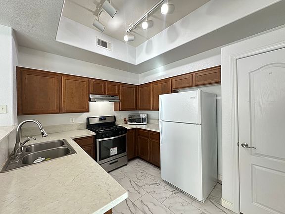 5th image of 8985 S Durango Dr Unit 1136
