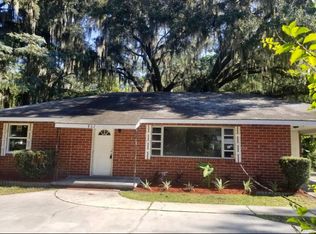 807 Oak Bluff Rd, Brunswick, GA 31523