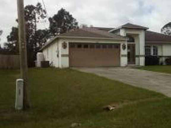 3rd image of 2421 Honey Ln