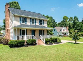 408 Hunters Ridge Dr, Fuquay Varina, NC 27526