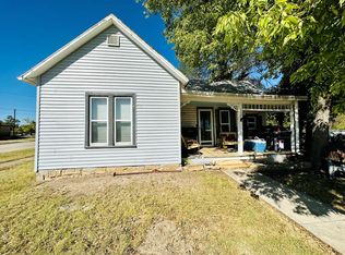 128 W Elm St, Lincoln, KS 67455