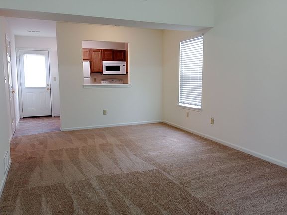 4th image of 2408-2410 Calder Ct