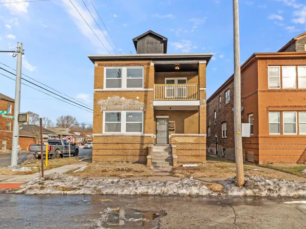 830 W 11th Ave, Gary, IN 46402