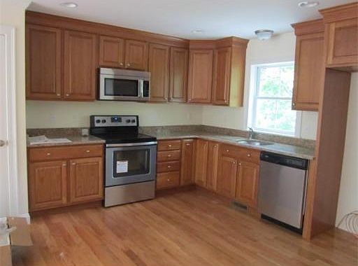 2nd image of 8 High St APT H1