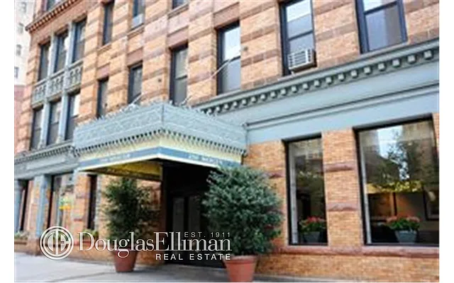 Sold by Douglas Elliman | media 18