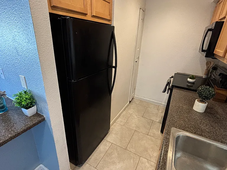 2 bed, 2.0 bath, 959 sqft, $1,350 — Photo 5