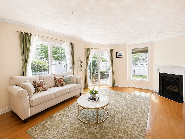 360A Charles St #1 — Photo 7