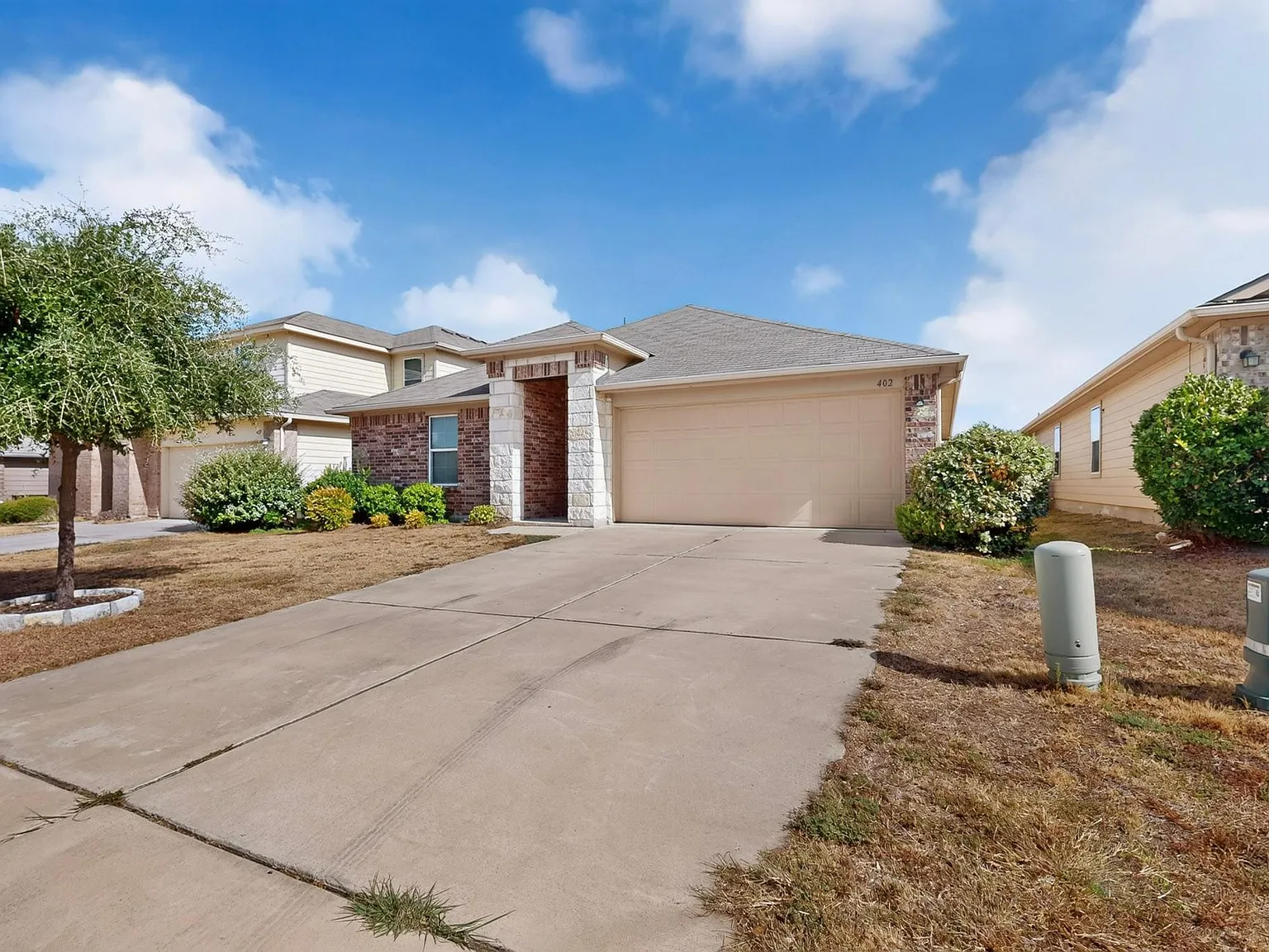 3 bed, 2.0 bath, 1467 sqft, $1,795 — Photo 2