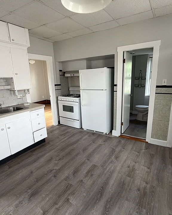 1st image of 33 Monticello St #3
