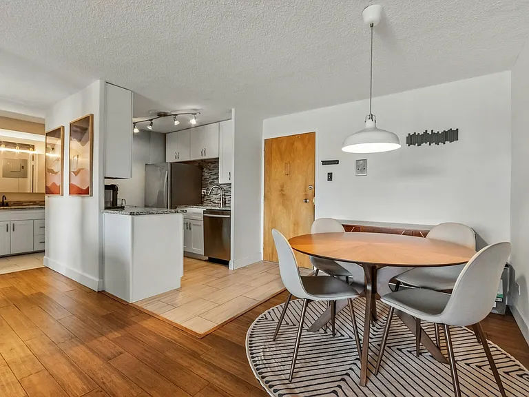 4800 E Hale Pkwy — Photo 5
