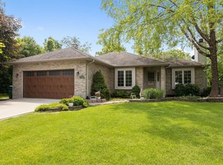 951 Timberview Dr, Lockport, IL 60441