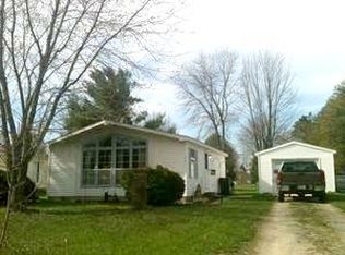232 Jefferson St, Sterling, MI 48659