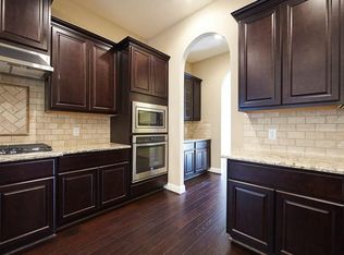 2706 Emerald Pines Ln, Iowa Colony, TX 77583