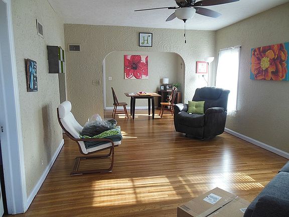 Living Room/Dining Room