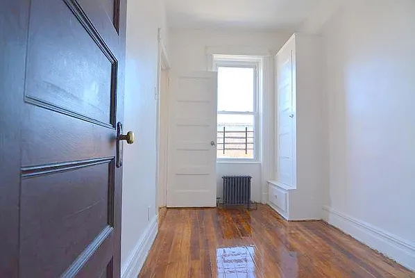 Rented by David Hirsch, LREB | media 13