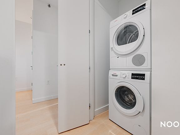 5th image of 1499 Bedford Ave #7U