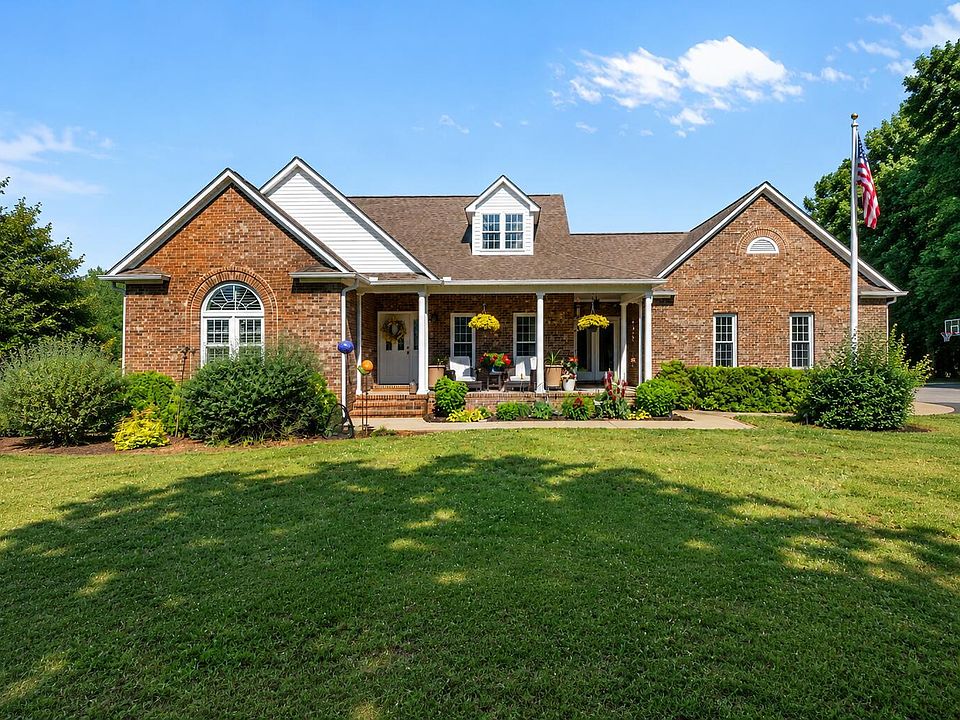 1st image of 7418 Cummings Dr