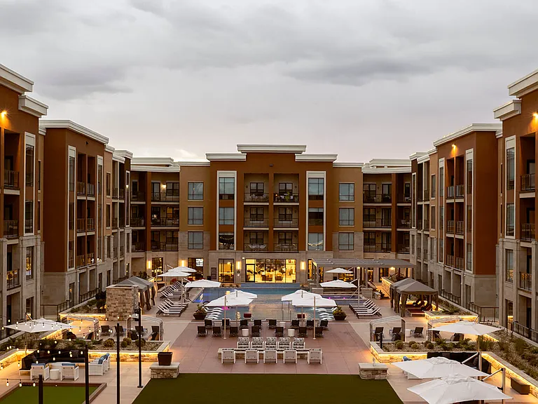 The Residences at Galleria — Photo 37