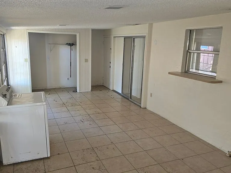 4335 Pallas Ave — Photo 5
