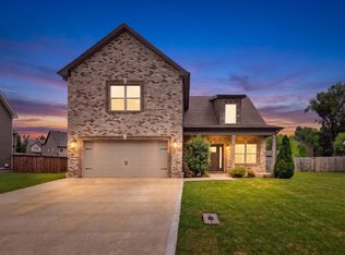 346 Rye Dr, Clarksville, TN 37043