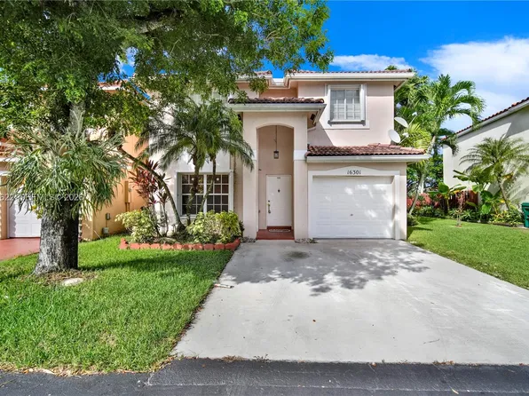 16301 SW 100th Ter, Miami, FL 33196